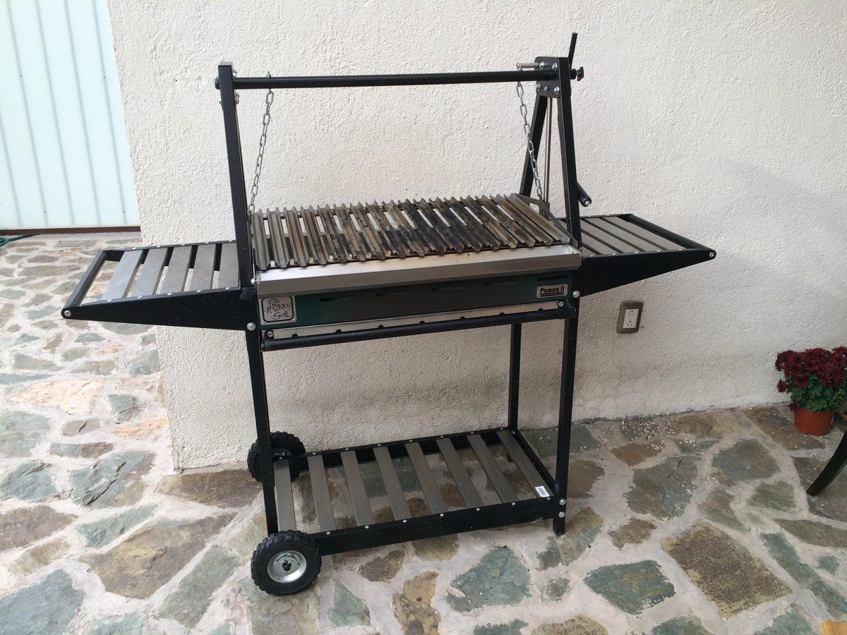 oh my god twitter doesn’t include alt text from images in their API