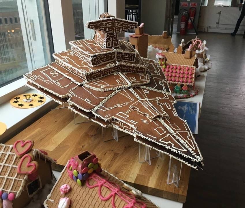 oh my god twitter doesn’t include alt text from images in their API